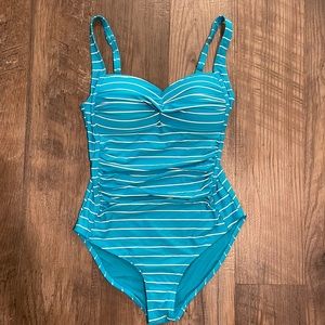 Nip/Tuck swimsuit size 6 US aqua stripe